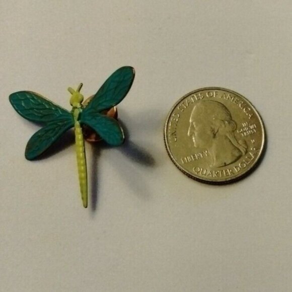Dragonfly Enamel Lapel Pin Brooch Pinback Green Body Blue Wings Signed 731 M - Picture 4 of 4